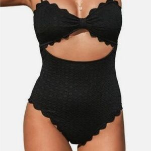 Cupshe Black Scalloped One Piece Swimsuit